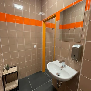 Tomáš Petrák Facility rekonstrukce sociálního zařízení 8